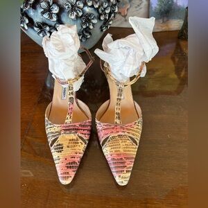 Manolo Blahnik EU 40 Lizard Kitten Heels